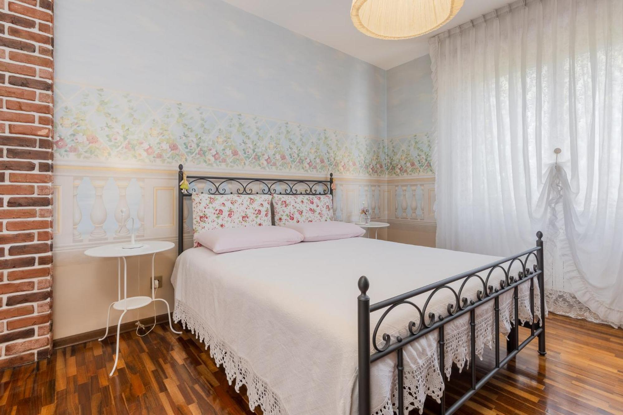 Talamini Apartment เมสเตร ภายนอก รูปภาพ