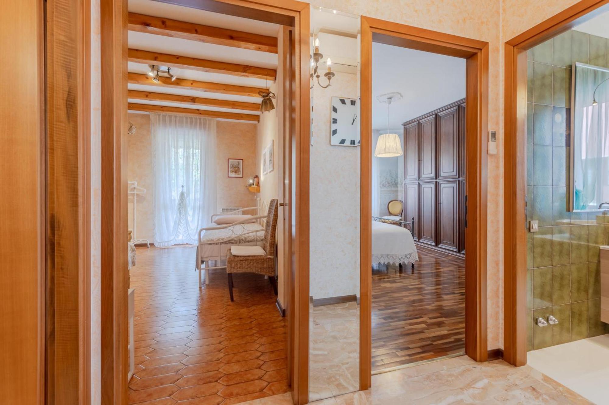 Talamini Apartment เมสเตร ภายนอก รูปภาพ